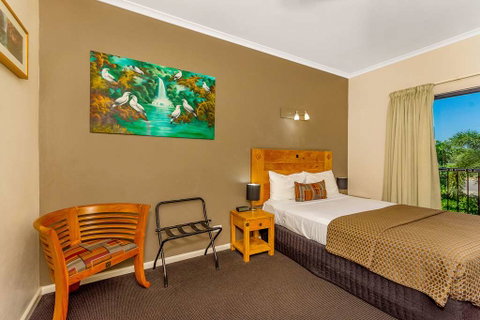 Quality Hotel Darwin Airport - E Caravan Parks 7
