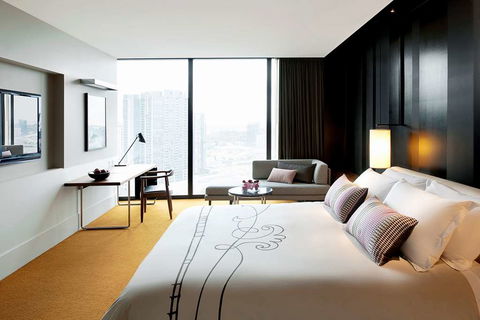 Crown Metropol Melbourne - E Caravan Parks 2