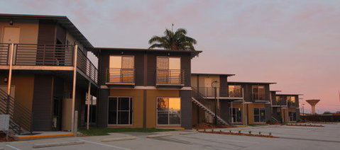 Black Rock Inn - E Caravan Parks 1