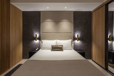 SKYE Suites Sydney - E Caravan Parks 1