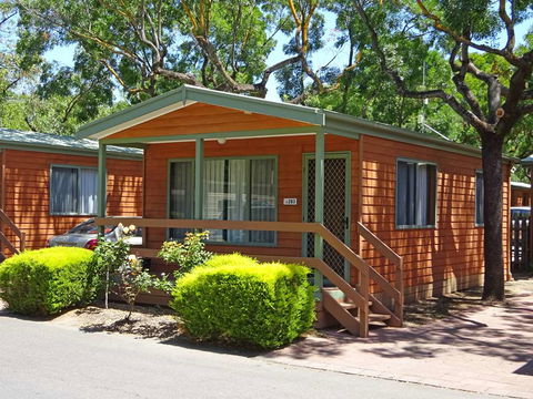 Adelaide Caravan Park - E Caravan Parks 1