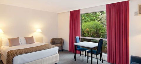 Hotel Ringwood Lake - E Caravan Parks 0