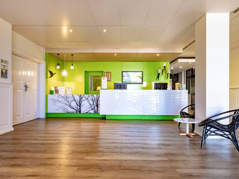 Ibis Styles Mt Isa Verona - E Caravan Parks 1