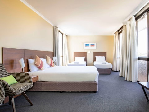 Ibis Styles Mt Isa Verona - E Caravan Parks 5