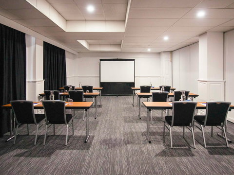 Ibis Styles Mt Isa Verona - E Caravan Parks 9