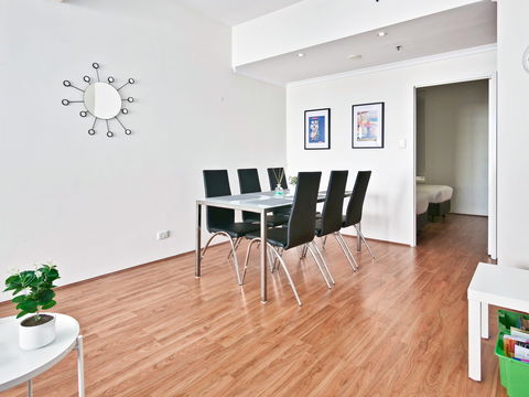 All Suites Perth - E Caravan Parks 14