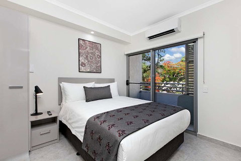 Argus Hotel Darwin - E Caravan Parks 8