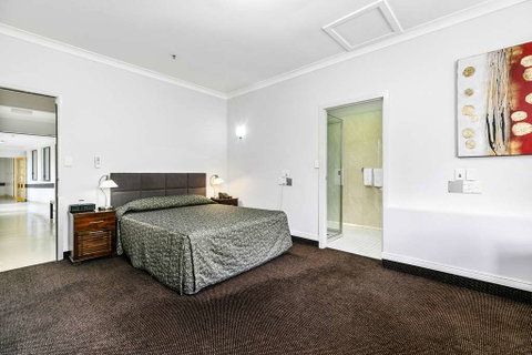 Comfort Inn Parklands Calliope - E Caravan Parks 6