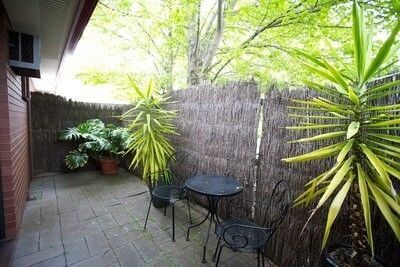 Golden Grain Motor Inn - E Caravan Parks 1