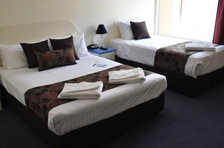 Ceduna Foreshore Hotel/Motel - E Caravan Parks 2
