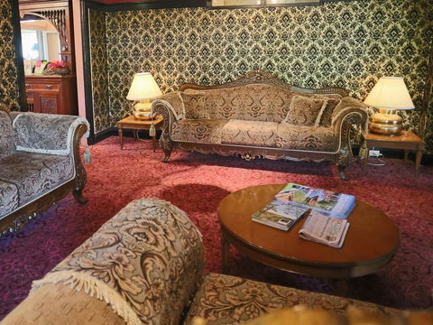 Hotel Blue - E Caravan Parks 1