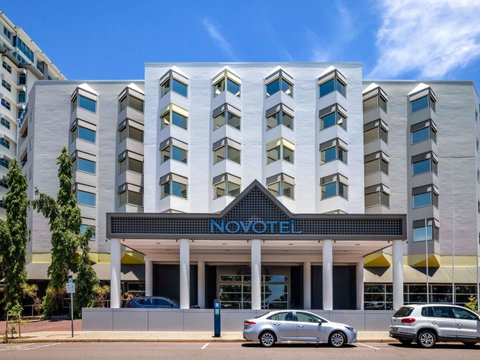 Novotel Darwin Atrium - E Caravan Parks 1