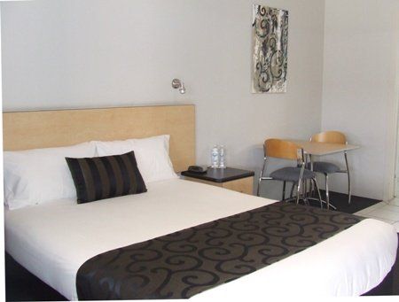 Alara Motor Inn - E Caravan Parks 2