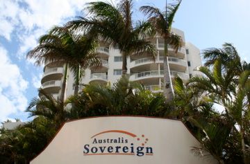 Alpha Sovereign Hotel Gold Coast - E Caravan Parks 0