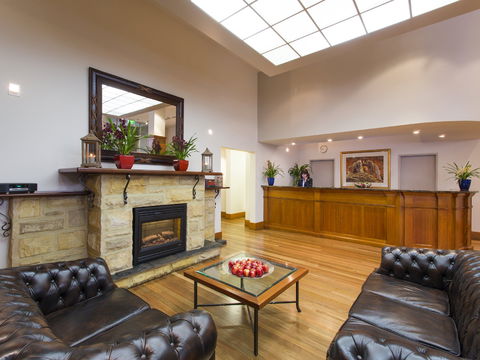 Hotel Grand Chancellor On Currie - E Caravan Parks 1