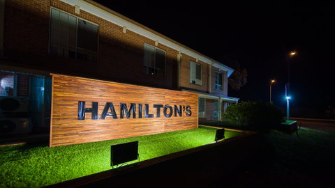 Hamilton's Queanbeyan Motel - E Caravan Parks 2
