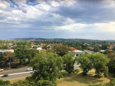 Holiday Inn Express Newcastle - E Caravan Parks 1