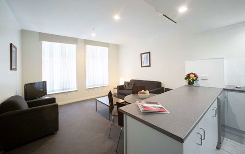 Franklin Central Apartments - E Caravan Parks 2