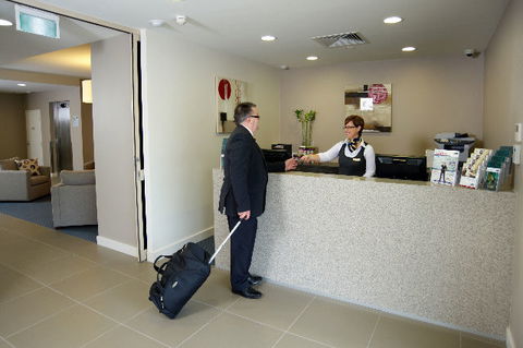 Quest Shepparton Serviced Apartments - E Caravan Parks 1