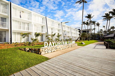 Daydream Island Resort - E Caravan Parks 1