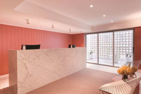 Adina Apartment Hotel Chippendale - E Caravan Parks 2