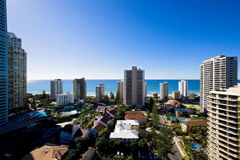 Wyndham Surfers Paradise Resort - E Caravan Parks 1