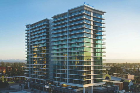 Wyndham Surfers Paradise Resort - E Caravan Parks 2