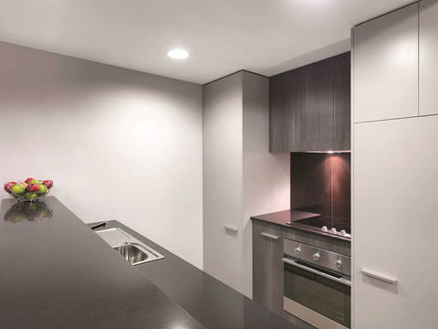 Adina Apartment Hotel Sydney Airport - E Caravan Parks 10