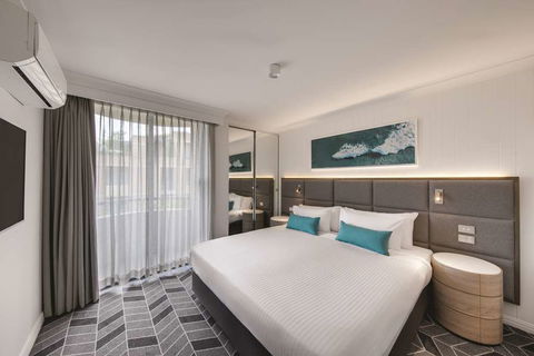 Adina Apartment Hotel Coogee - E Caravan Parks 13