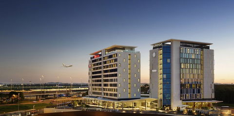 Pullman Brisbane Airport Hotel - E Caravan Parks 1