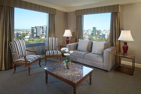 The Stamford Plaza Brisbane - E Caravan Parks 11
