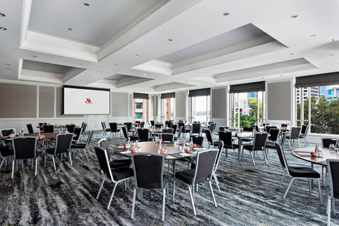 Brisbane Marriott Hotel - E Caravan Parks 9