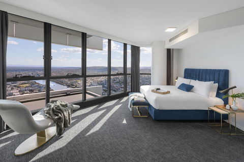 Meriton Suites Herschel Street, Brisbane - E Caravan Parks 5