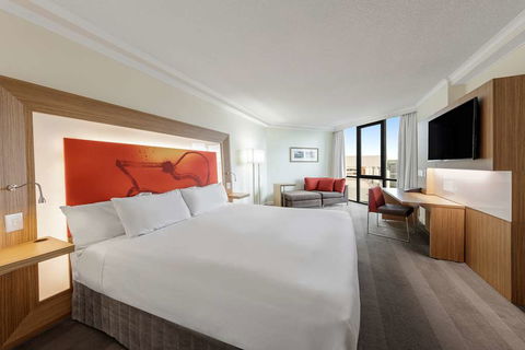 Amora Hotel Brisbane - E Caravan Parks 3