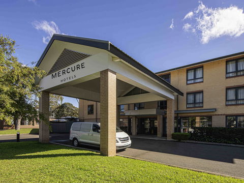Mercure Sydney Macquarie Park - E Caravan Parks 0