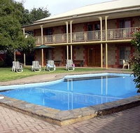 Clare Central Motel - E Caravan Parks