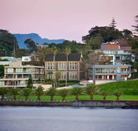 The Sebel Harbour Side Kiama - E Caravan Parks
