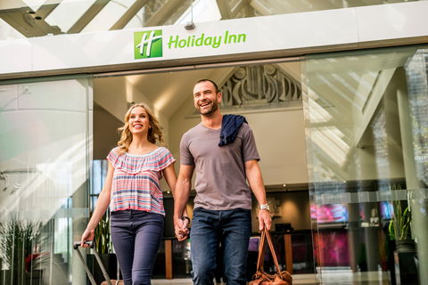 Holiday Inn Potts Point - E Caravan Parks 2