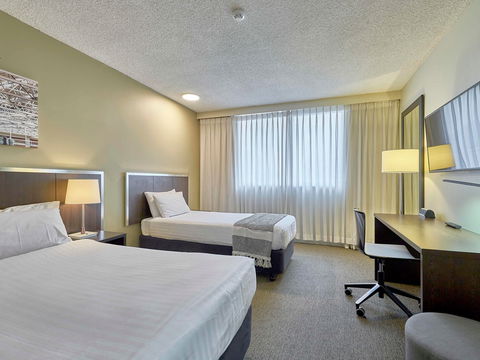 Mercure Perth On Hay - E Caravan Parks 2