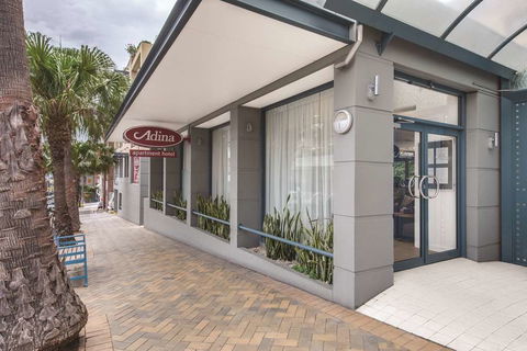 Adina Apartment Hotel Coogee - E Caravan Parks 1