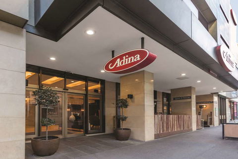 Adina Apartment Hotel Melbourne - E Caravan Parks 0