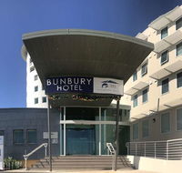 Bunbury Hotel Koombana Bay - E Caravan Parks