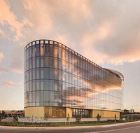 Vibe Hotel Canberra Airport - E Caravan Parks