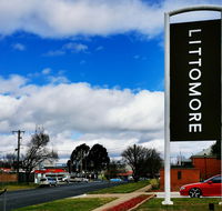 Governor Macquarie Motor Inn - E Caravan Parks