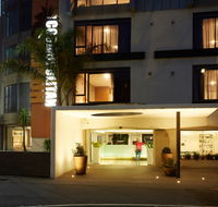 Cosmopolitan Hotel - E Caravan Parks