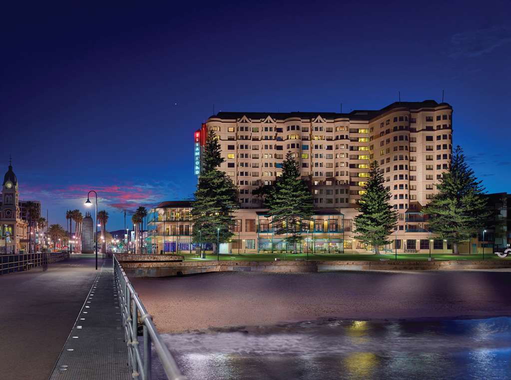 Glenelg SA E Caravan Parks
