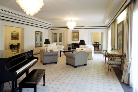 Hyatt Hotel Canberra - A Park Hyatt Hotel - E Caravan Parks 34