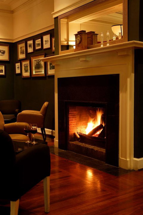 Hyatt Hotel Canberra - A Park Hyatt Hotel - E Caravan Parks 2
