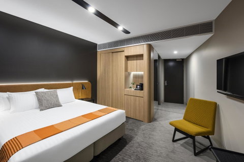 Vibe Hotel Canberra - E Caravan Parks 22