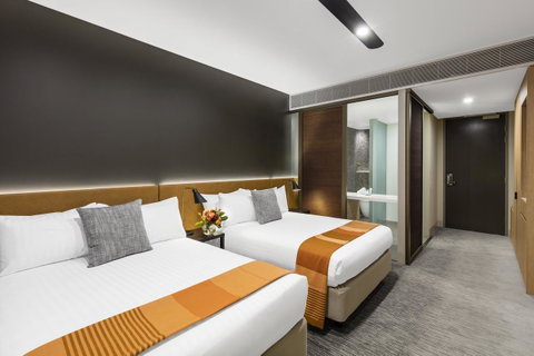 Vibe Hotel Canberra - E Caravan Parks 19